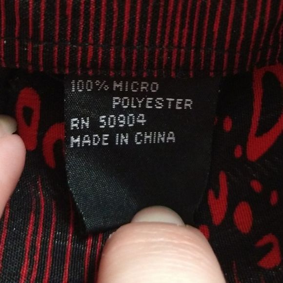 Pronti Collection by Phita Red & Black Long Sleeve Button Down Shirt - Picture 8 of 11